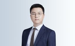 고수익 알바 미끼로 넘긴 통장, 보이스피싱 공범 실형 피하려면? [이선우 변호사 칼럼]