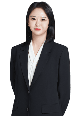 김윤진