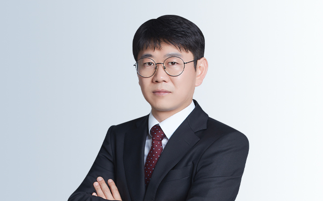 연인 시절 촬영한 영상을 유포하면 어떤 처벌을 받을까? [법무법인 YK 칼럼]