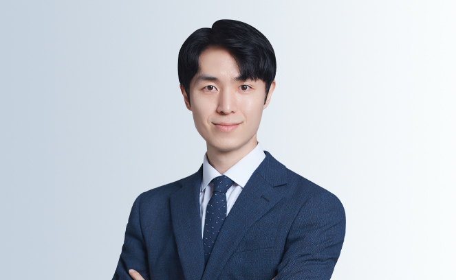 아청법 강제추행 처벌 기준, 일반 강제추행과 무엇이 다른가 [조정현 변호사 칼럼]